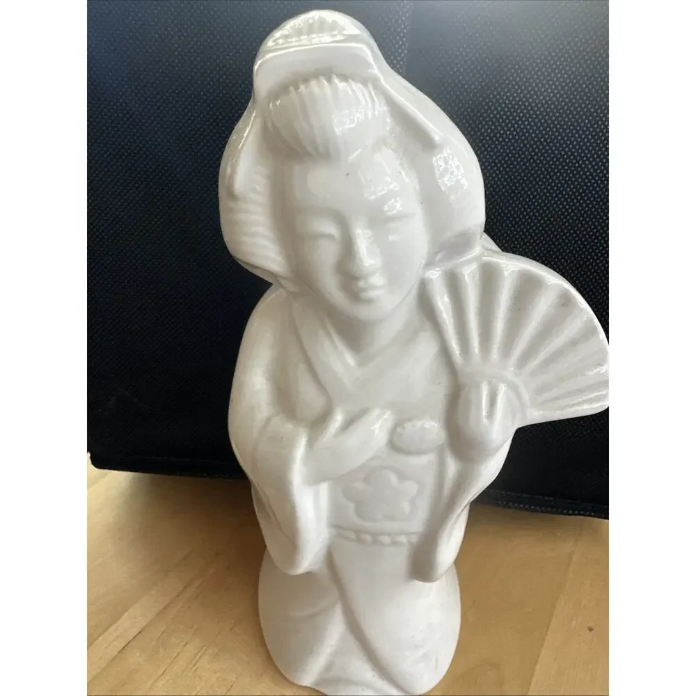 Retro Ceramic‎ White Geisha Tiki Mug Asian Figurine Cocktail Vintage